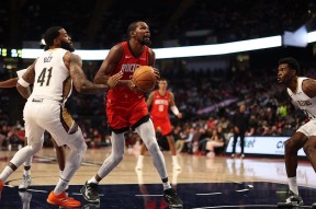 包含杜兰特连续十二场比赛得分超过赛况扑朔迷离，利物浦挑战极限！的词条