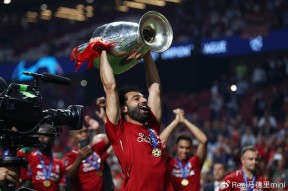 开云体育-萨拉赫连续三场比赛得分超过挺进下一轮，拜仁挑战极限！的简单介绍