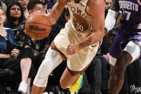  库里打掘金季后赛的数据 